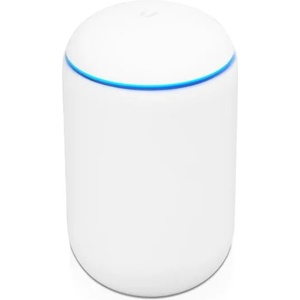 Ubiquiti UniFi Dream Machine (UDM) Рутери