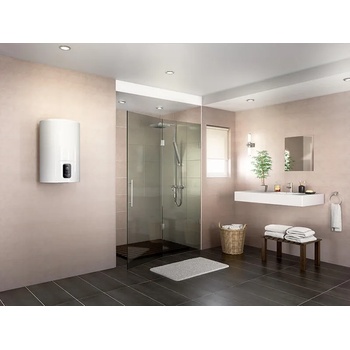 Image 1 of Ariston Lydos Plus 100V 1,8 kW (3201871)