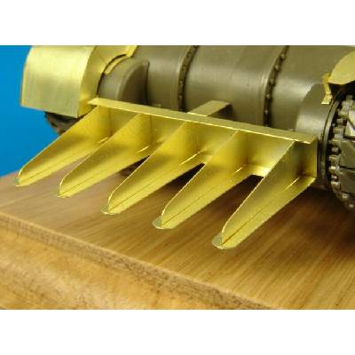 TAMIYA Hauler Rhinoceros hedgerow cutter parts for kit 1-48 1:48