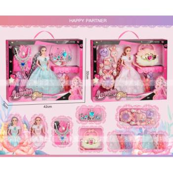 Image 1 of Armtoys КУКЛА С ДРЕХИ И БИЖУТА