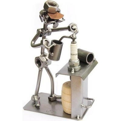 Kovová figurka Výčep 17 cm