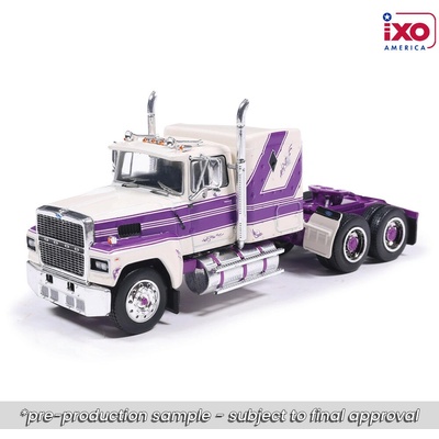Ford LTL-9000 1978 Fialová IXO 1:64