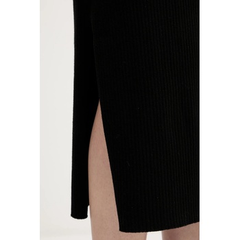 Karl Lagerfeld Jeans Пола Karl Lagerfeld Jeans в черно къса със стандартна кройка B1W12021 (B1W12021)