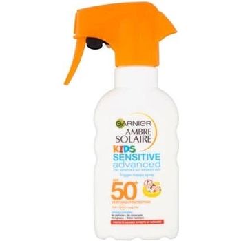 Garnier Ambre Solaire Sensitive Expert Kids spray na opalování SPF50+ 200 ml