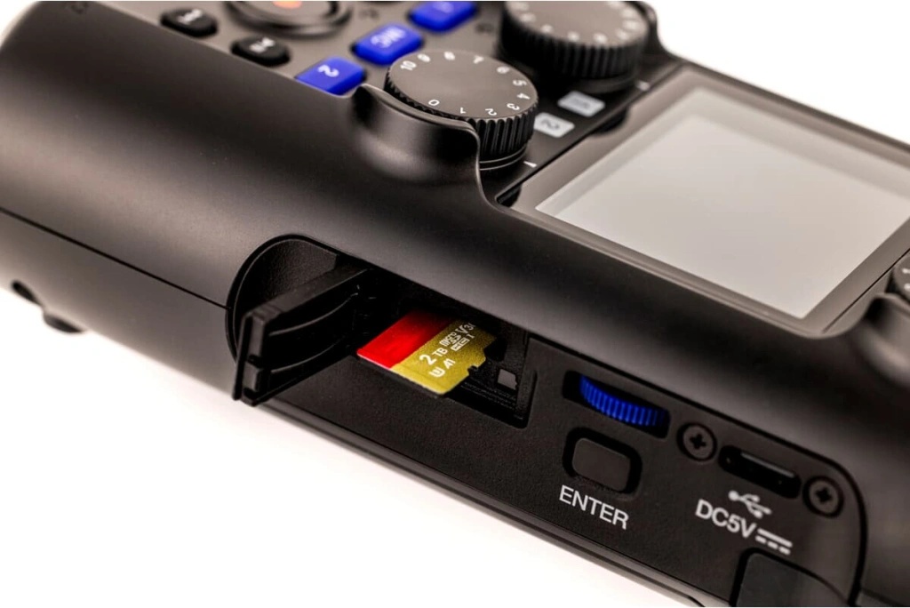 Zoom H5studio