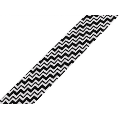 Prima-obchod Šikmý proužek bavlněný vzorovaný šíře 20 mm zažehlený, barva 380799/03 černá chevron