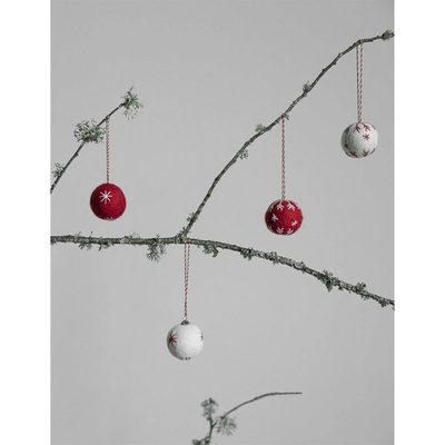 STOREFACTORY Vlněná dekorační koulička KULLINGE P.4cm bílá