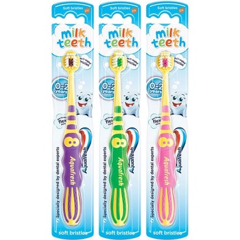Image 1 of Aquafresh Детска четка за зъби с капаче Aquafresh - Milk Teeth, 0-2 г, асортимент (19414)