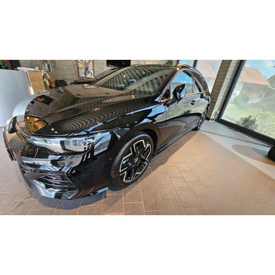 Volkswagen Golf 1.5 eTSI R-line DSG 110 kW