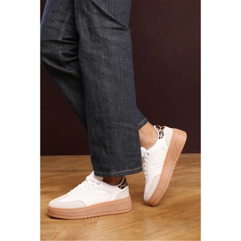 Wheres That From Кецове на платформа Wheres That From Low Wedge Lace up trainer with leopard print heel detail - White/Leopard