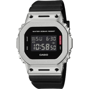 Casio GM-5600M-1ER