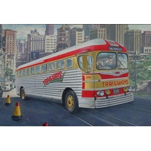 Roden GMC PD 3751 Silverside Trailwagon 1:35