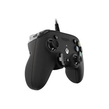 Nacon Pro Compact Controller XBXPROCOMPACTWHBLACK