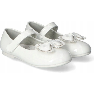 Boty k prvnímu svatému přijímání pro dívku bílé