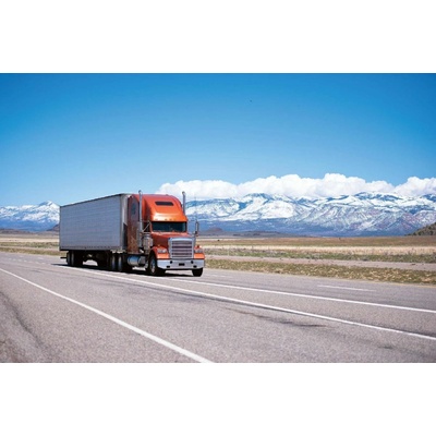 Dimex MS-5-2710 Vliesová fototapeta Truck na cestě rozměry 375 x 250 cm