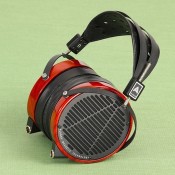 Audeze LCD-2 Padauk