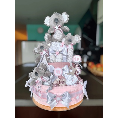 BabyDort třípatrový plenkový dort pro miminko KOALÍ RODINKA růžový