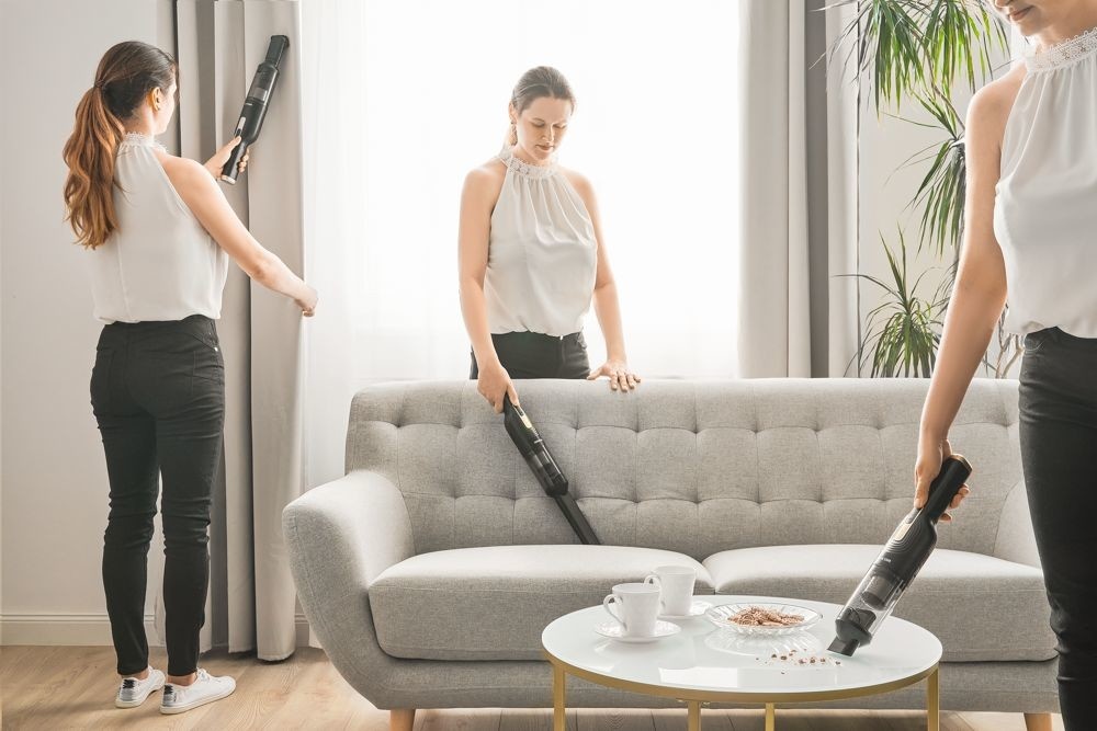 Sencor SVC 308BK kézi porszívó, 7.4V akkumulátor, 20perc működés, fekete