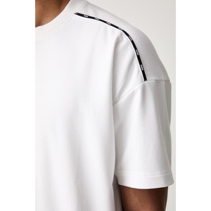 HUGO уголемена тениска мъжка с памук noah t-shirt (50566159) - answear - 121,24 лв