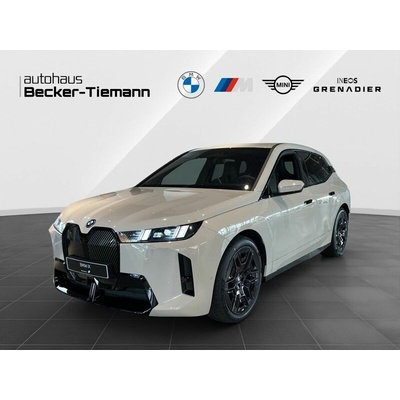 BMW iX xDrive 300 kW