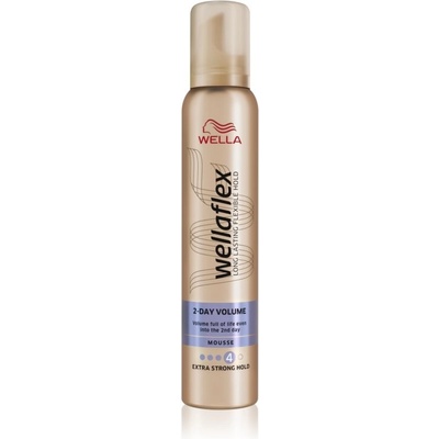 Wella Wellaflex 2 Days Volume penové tužidlo na bohatý objem Vol 4 200 ml