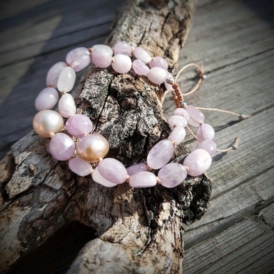 Šperky Katyba náramky Kunzit a Říční perla 0311