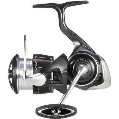 Daiwa 24 Luvias PC LT 2500 D