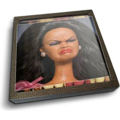 Sablio Mandle v čokoládě Naštvaná Barbie Meme Barbie 4x 80 g