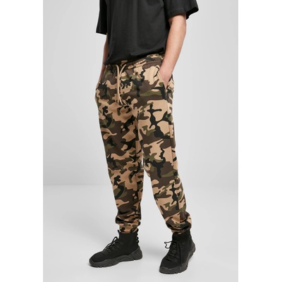 Urban Classics Мъжко долнище в камуфлажен десен Urban Classics Basic Camo Sweatpants 2.0UB-TB4419-00841 - Камуфлаж, размер XS
