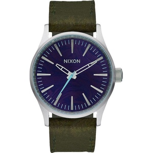 Nixon A377-2302-00 Часовници