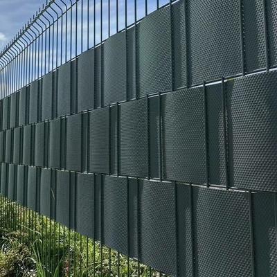 STÍNFOL stínicí výplňový pás do panelového plotu 0,19 m x 26 m, RAL 7016 antracit