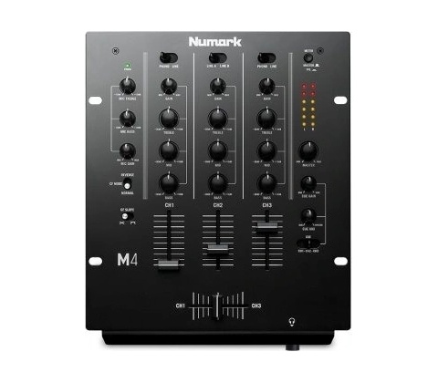Numark M4