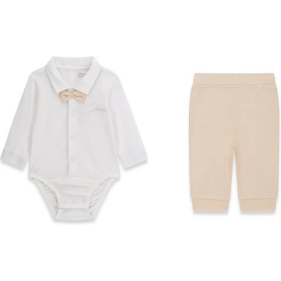 Guess Бяла риза боди за бебе момче с бежова папийонка и бежов панталон Guess