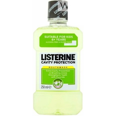 LISTERINE Вода за уста 250мл - Cavity protection (216)