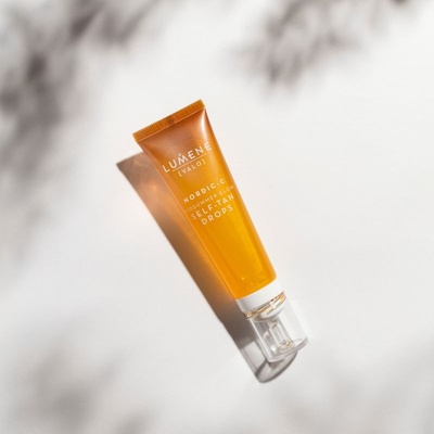 Lumene Автобронзантни капки за постепенно придобиване на тен Lumene NORDIC-C Valo SELF-TAN DROPS (LSCV81794)