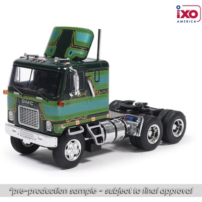 IXO GMC Astro 95 1970 Zelená 1:64