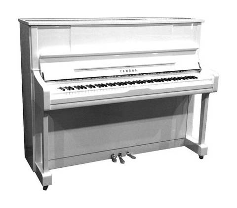 YAMAHA U3