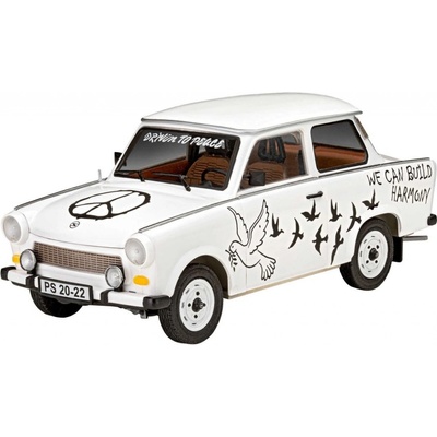 Revell Plastic ModelKit auto 67713 Trabant 601S Builder's Choice 1:24