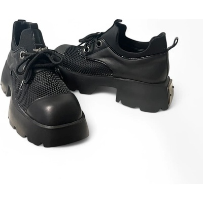 GNStyle МОДЕРНИ ДАМСКИ ЛОУФЪРИ ОТ ЕСТЕСТВЕНА КОЖА В ЧЕРНО С МЕТАЛНИ ЕЛЕМЕНТИ