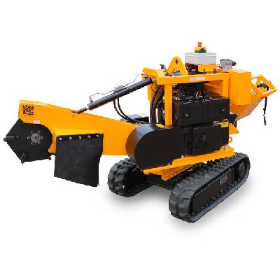 Fréza na pařezy na pásovém podvozku s manuálním ovládáním P 38 M - EFI