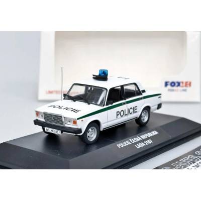 FOX18 Lada 2107 Policie Česká Republika 1:43