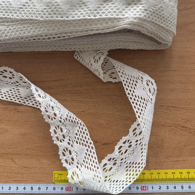Bavlněná strojově paličkovaná krajka 5cm šíře 3