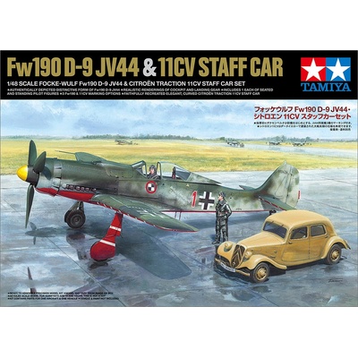 Tamiya Focke Wulf Fw 190 D 9 JV44 & Citroën Traction 11CV Staff Car 1:48