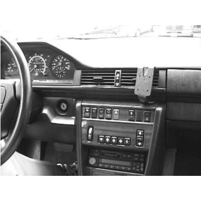 Brodit ProClip montážna konzola na palubnú dosku pre Mercedes Benz 124 (200-500E) 86-94, 852017