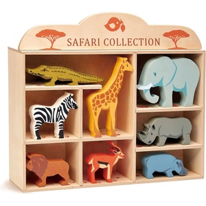 Tender Leaf Комплект дървени фигурки Tender Leaf Toys - Диви животни в поставка (TL8475)