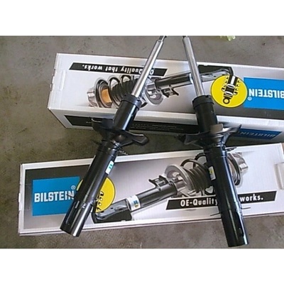 VW POLO 10/99-12/01 predné tlmiče Sada L+P / Bilstein /
