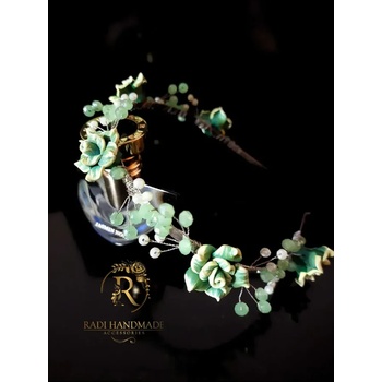 Radi handmade Дизайнерска диадема със зелени цветя и кристали (816)
