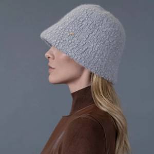  Дамска зимна шапка от алпака HatYou CP4097, Светлосив
