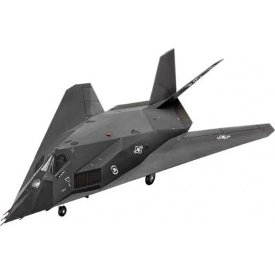 Revell slepovací model FLockheed Martin F-117A Nighthawk Stealth Fighter 1:72