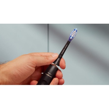 Image 1 of Philips Sonicare 7100 HX7429/02